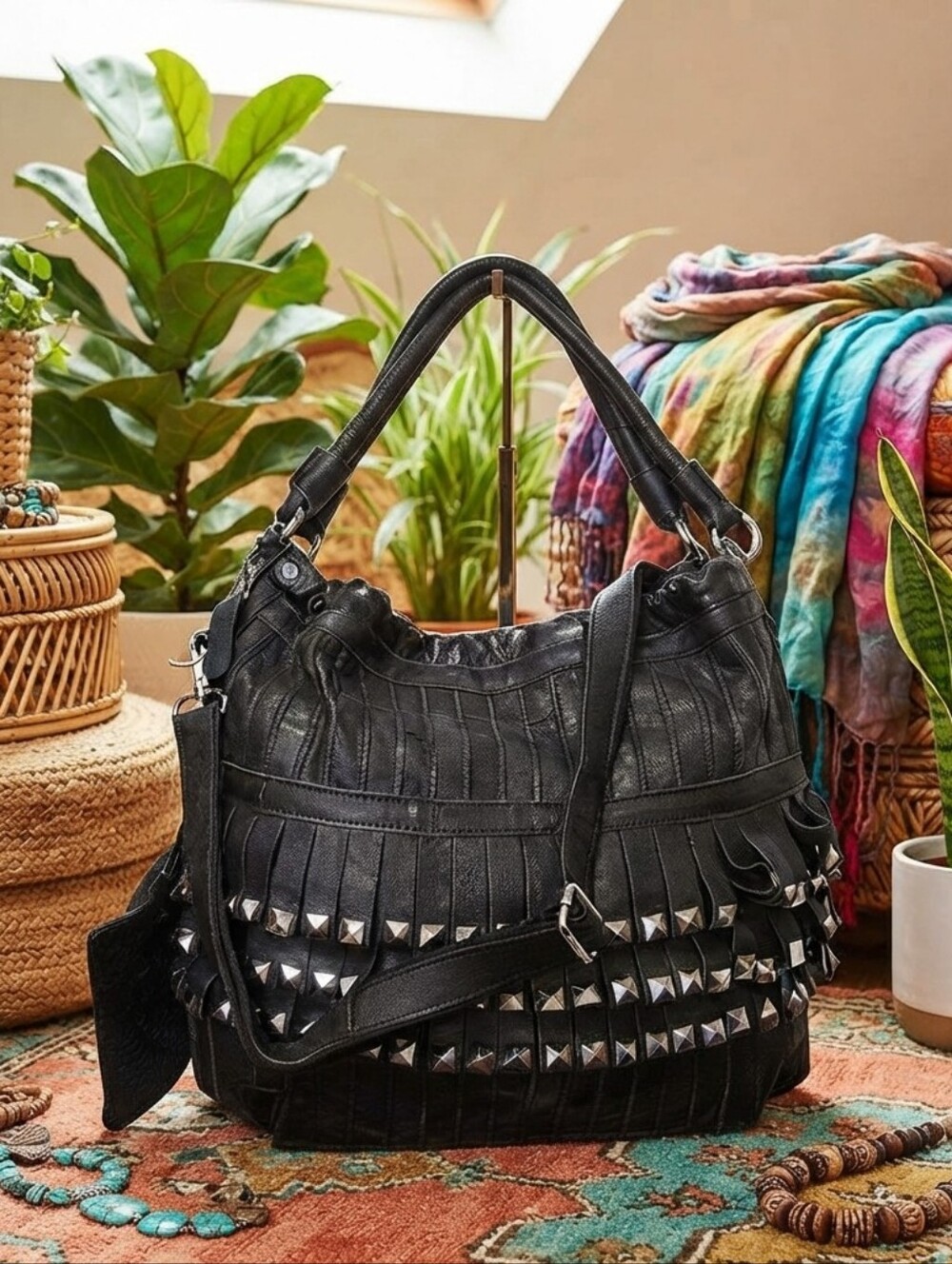 Luxe Lambskin Leather Silver Studded Fringe Shoulder Bag w/Matching Coin Pouch - Picture 13 of 15